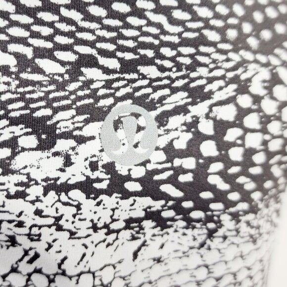 Lululemon Fast Free Size 8 Tight II Nulux Women’s 2 Gray Swerve Vapor Metal - Picture 12 of 12